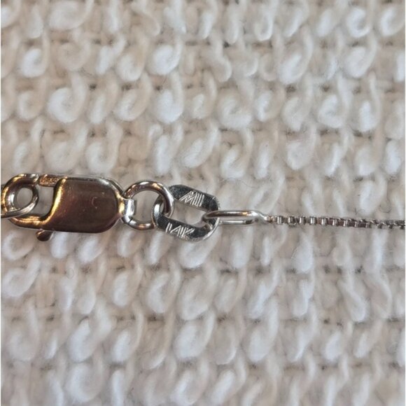 14k White Gold Heart Necklace with Pink Gemstone - Picture 3 of 6